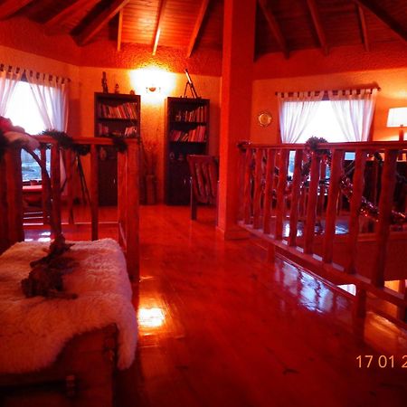 Hosteria Rukahue El Calafate Exterior photo