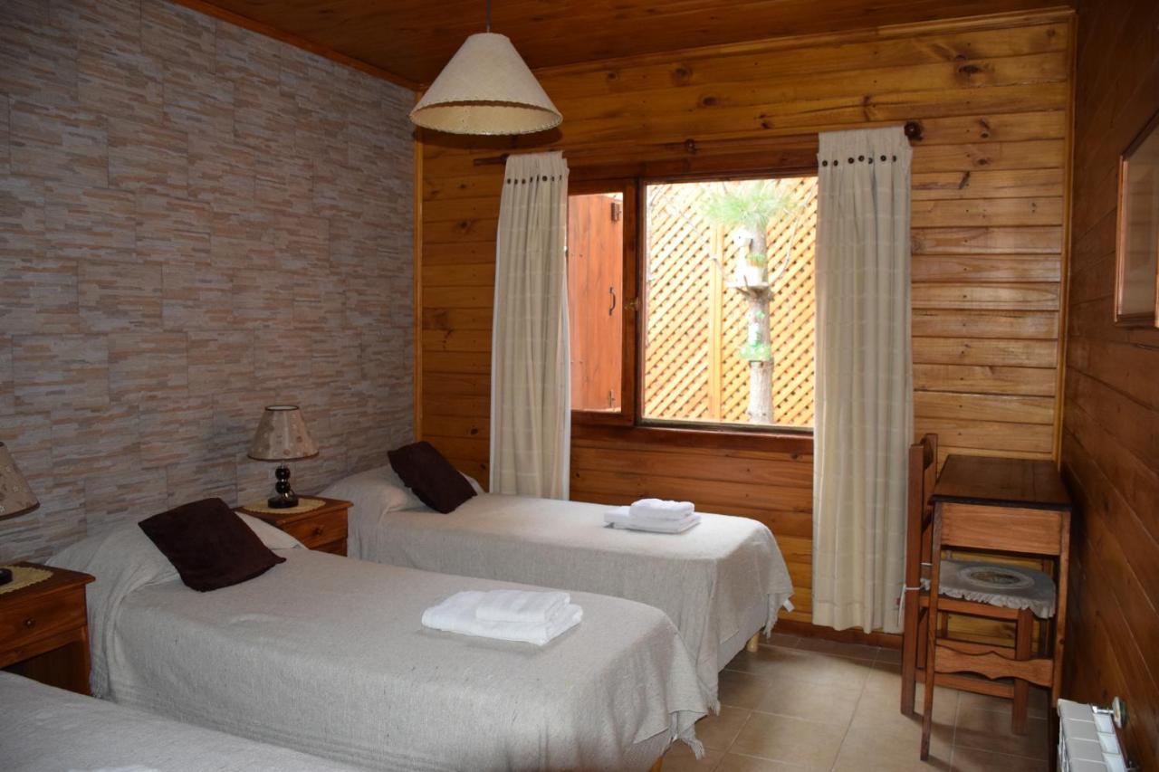 Hosteria Rukahue El Calafate Exterior photo