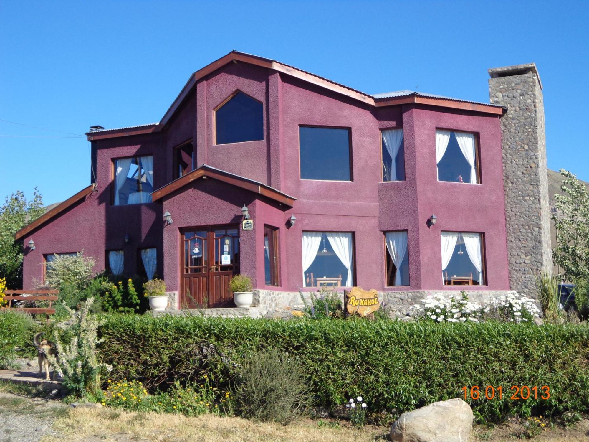 Hosteria Rukahue El Calafate Exterior photo
