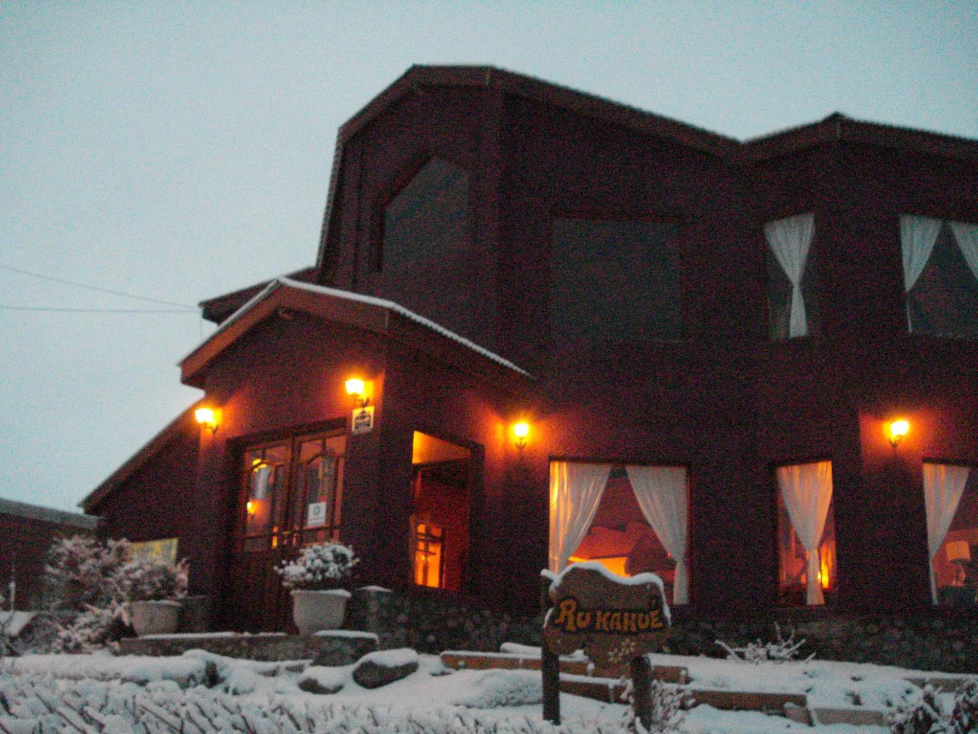 Hosteria Rukahue El Calafate Exterior photo