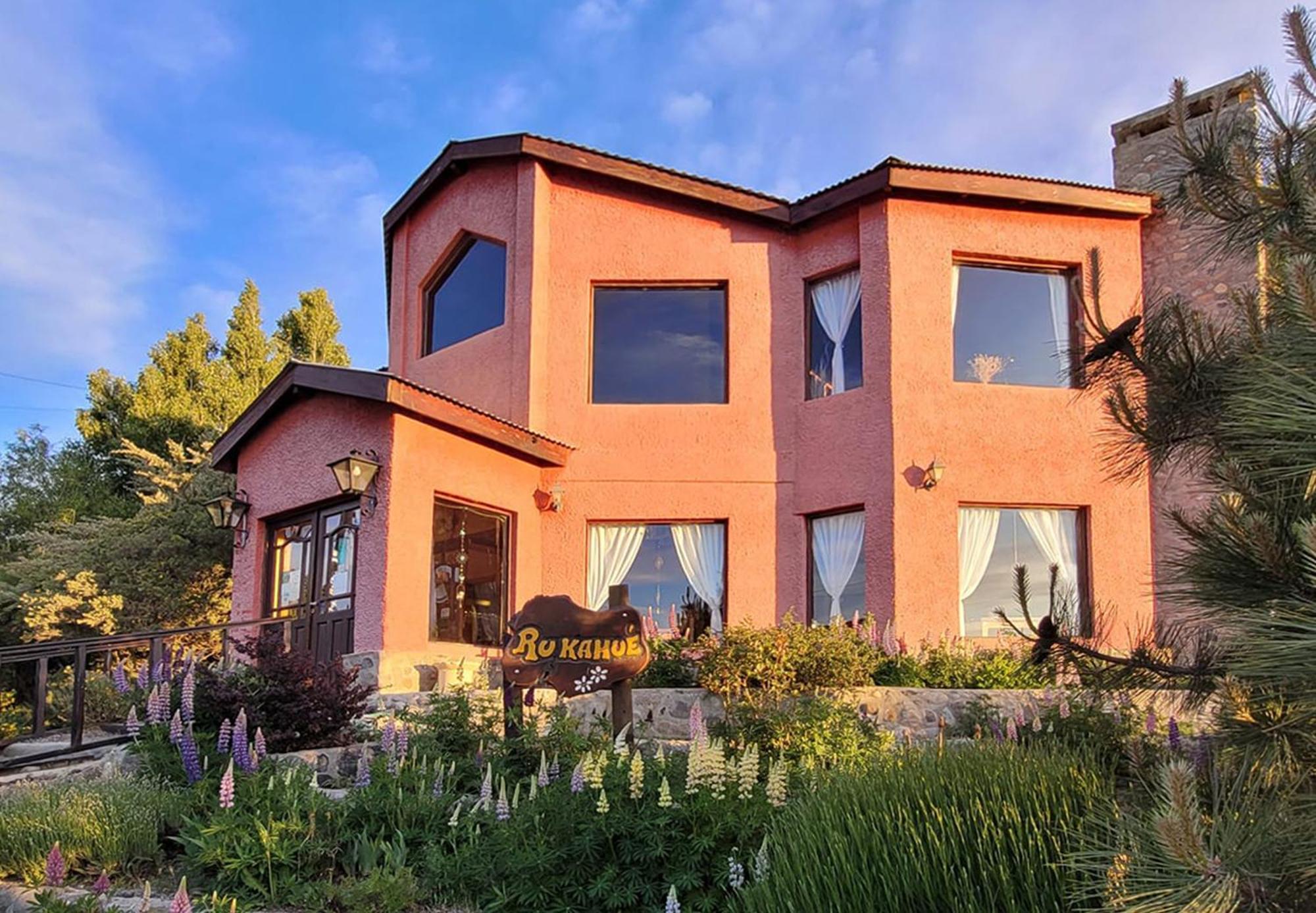 Hosteria Rukahue El Calafate Exterior photo