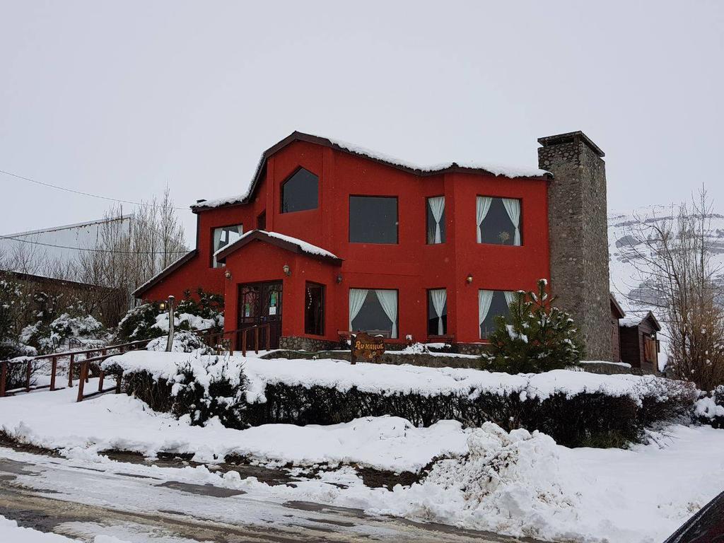 Hosteria Rukahue El Calafate Exterior photo