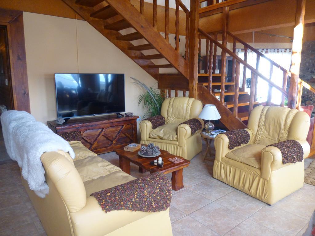Hosteria Rukahue El Calafate Exterior photo